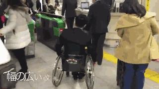 那些轮椅上的工厂,盛开着太阳之花