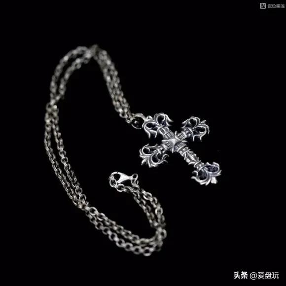 又酷又飒的2种配饰，据说是很多男人的最爱