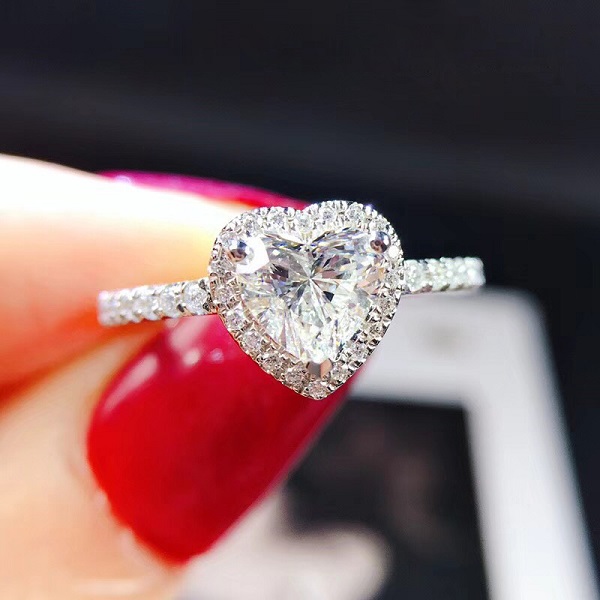 怎样挑选钻戒的正确方法,钻戒挑选教程