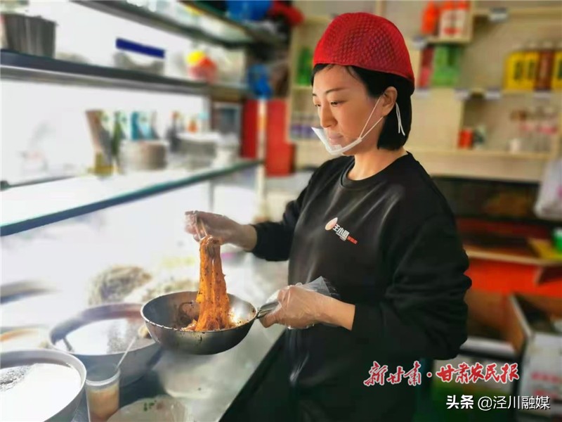 平凉美食王小凤擀面皮,泾川王小凤擀面皮简介