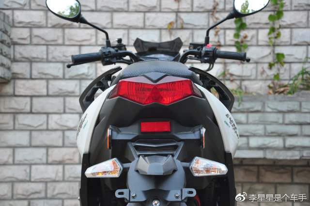 金城草蜢200用的什么发动机,金城草蜢200最新评价油耗怎么样