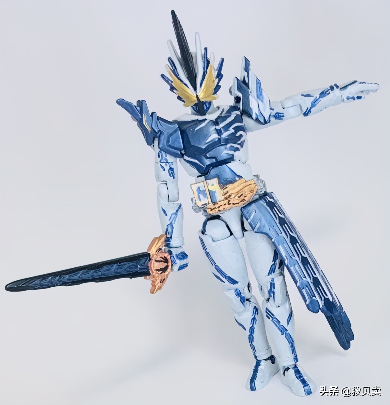 假面骑士圣刃魔改手办,假面骑士克罗兹手办改造