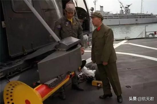 小鹰号航母直通甲板,小鹰号航母的最后一天