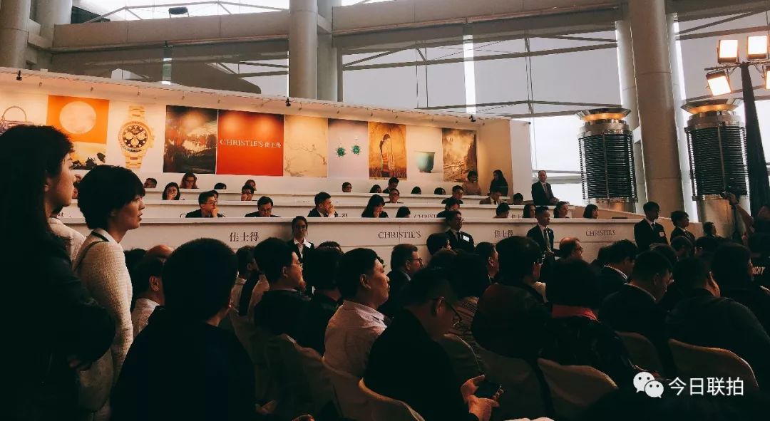 乾隆三彩官窑盘,乾隆霁蓝釉描金凤尾尊