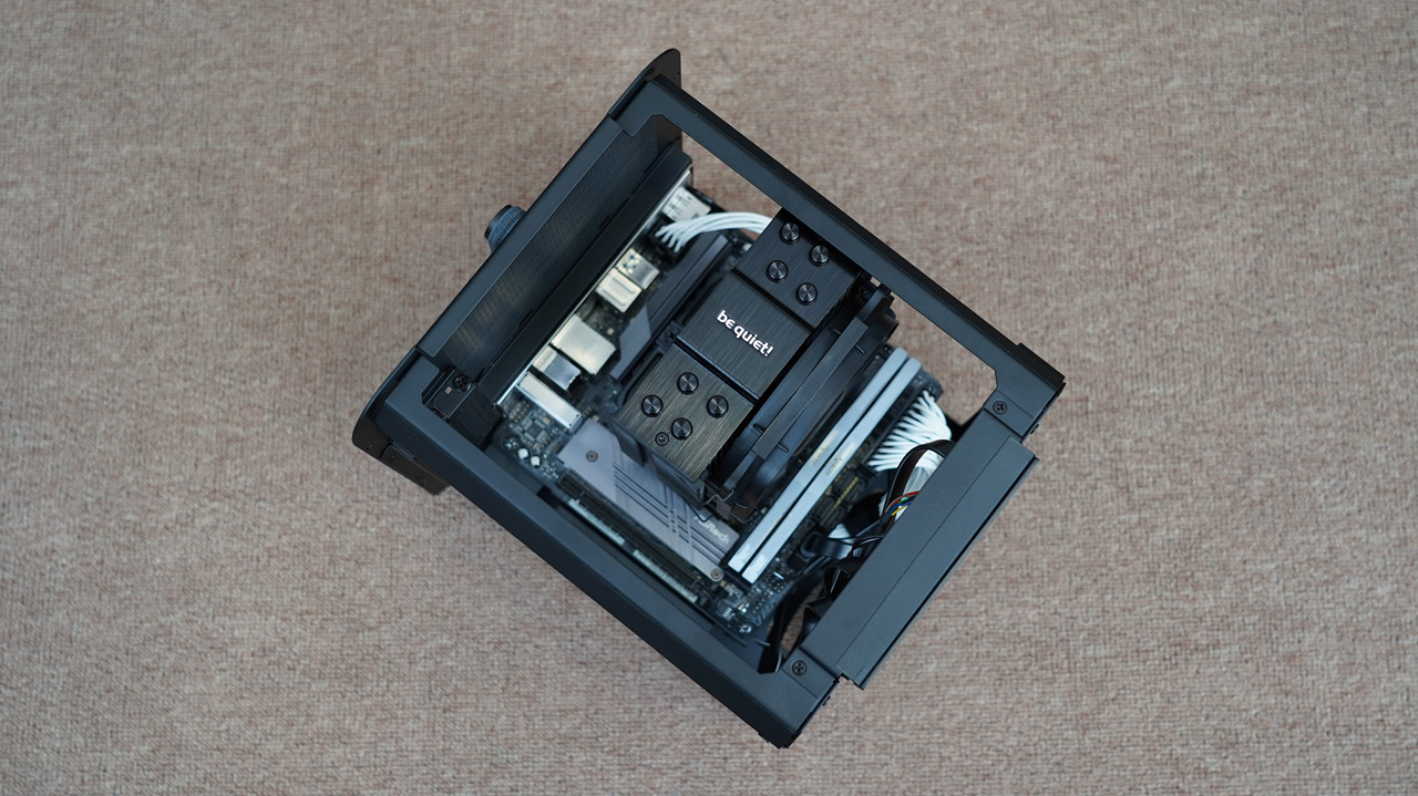 等等*党**的胜利？用5700G打造的暗黑二重制版ITX主机分享