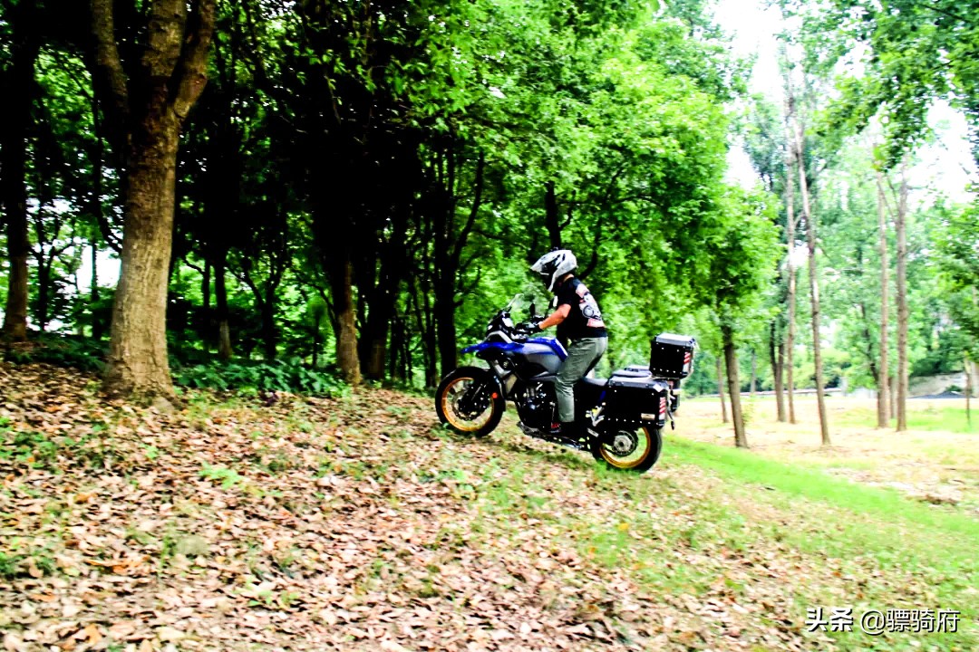 凯越500x单摇臂和本田cb400x,凯越500x单摇臂和凯越525的区别