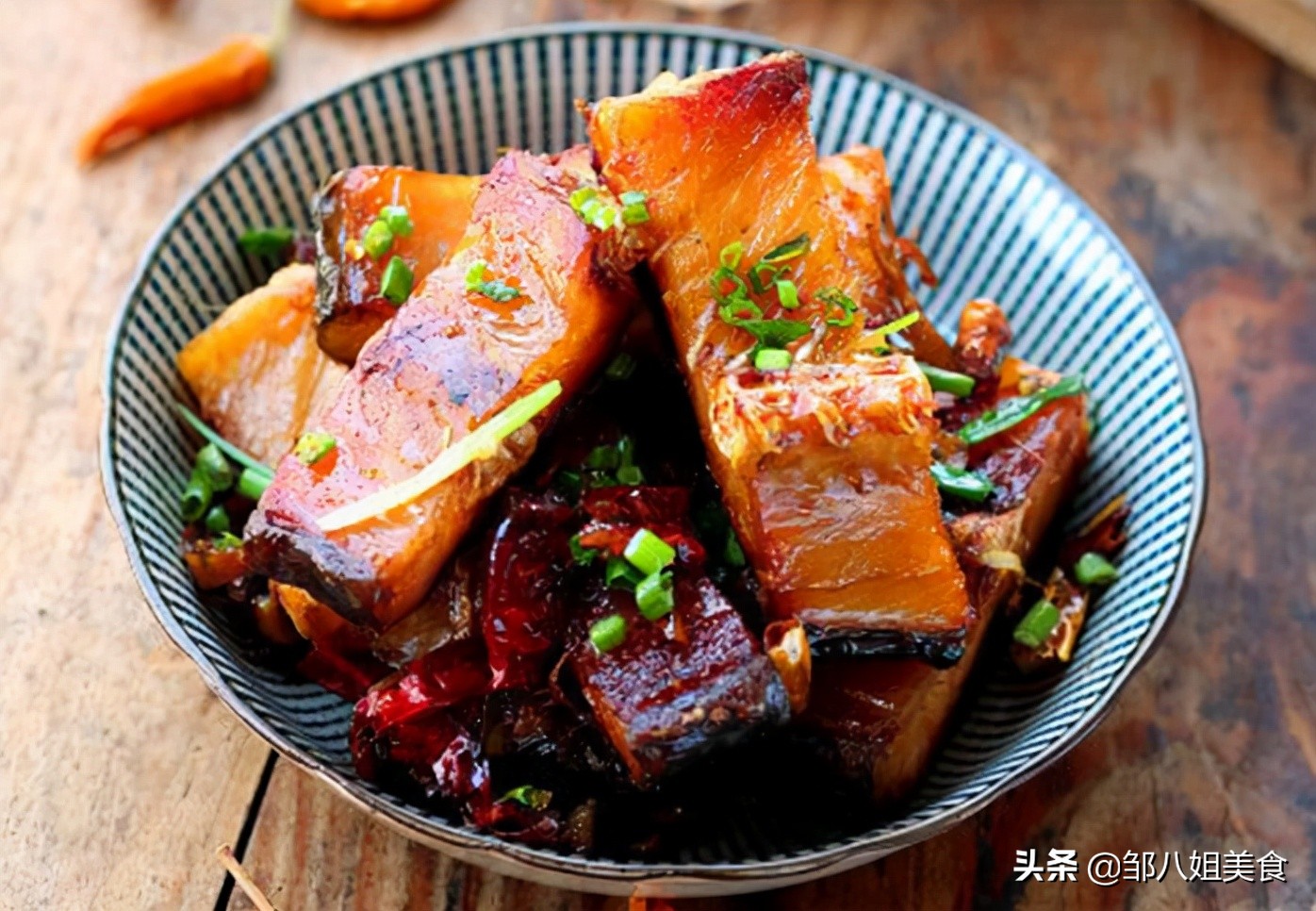 腌腊鱼洗好还是不洗好,腌腊鱼要洗干净吗