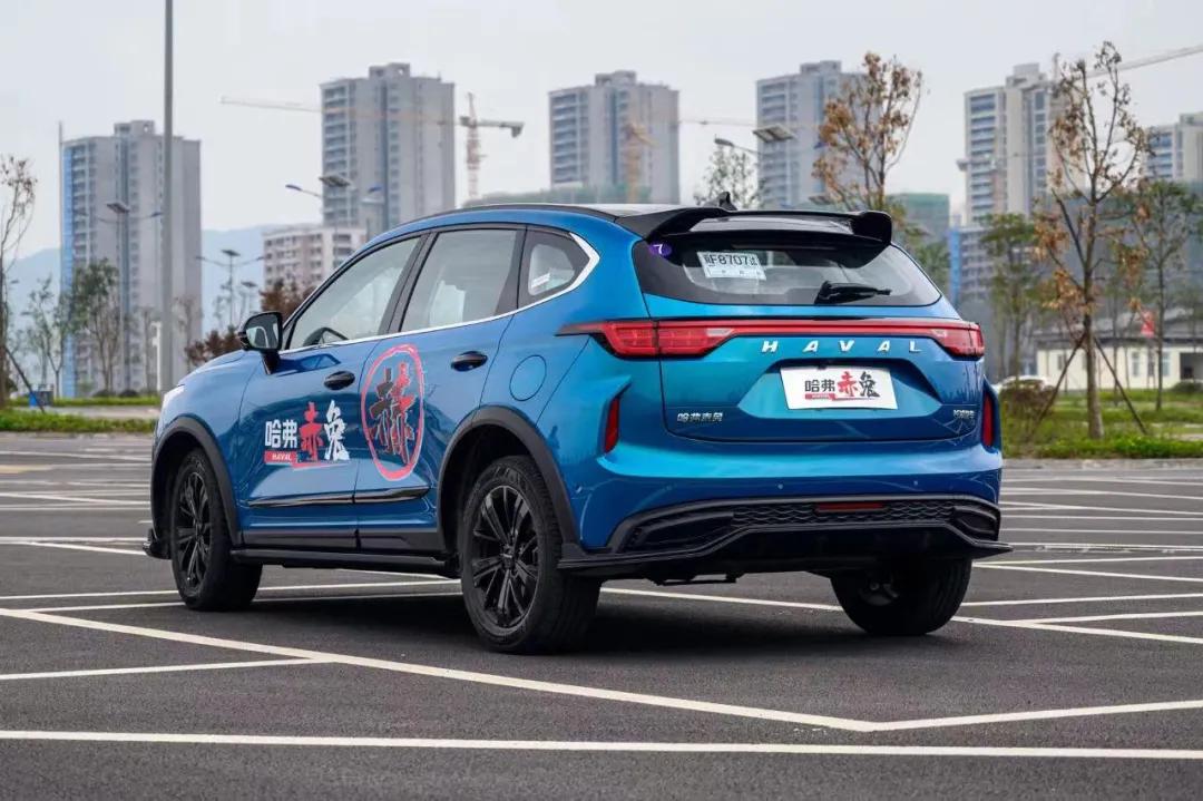 哈弗全新suv赤兔试驾视频,哈弗赤兔燃油版西藏试驾