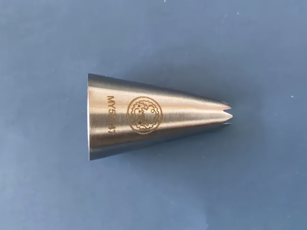 没有裱花袋裱花嘴泡芙奶油怎么挤,奶油裱花嘴怎么自做