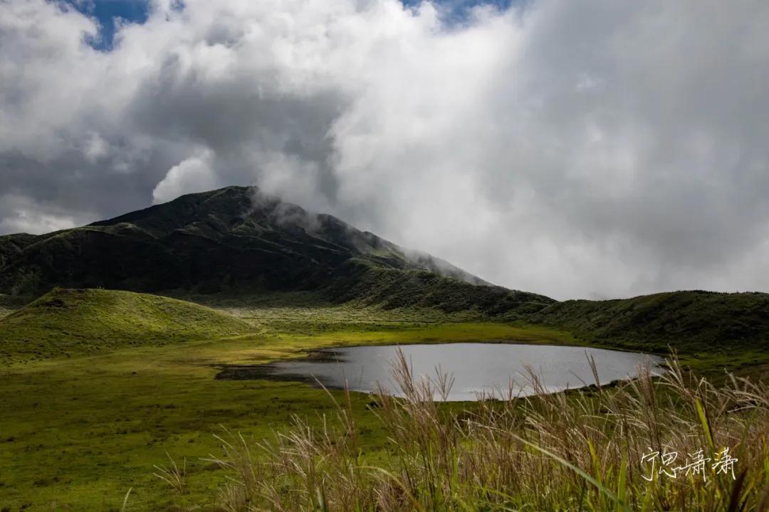 佳能微单rf卡口可用ef镜头吗,佳能微单买转接头还是rf卡口