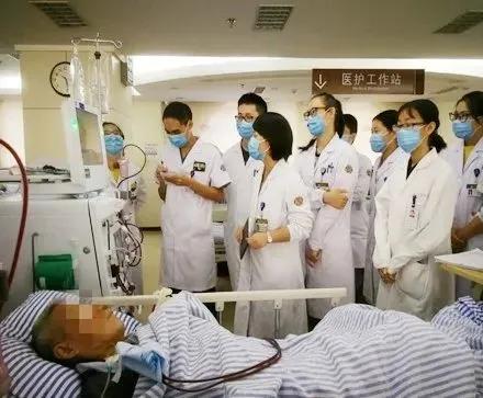 痛风治成尿毒症,尿毒症关节痛痛风