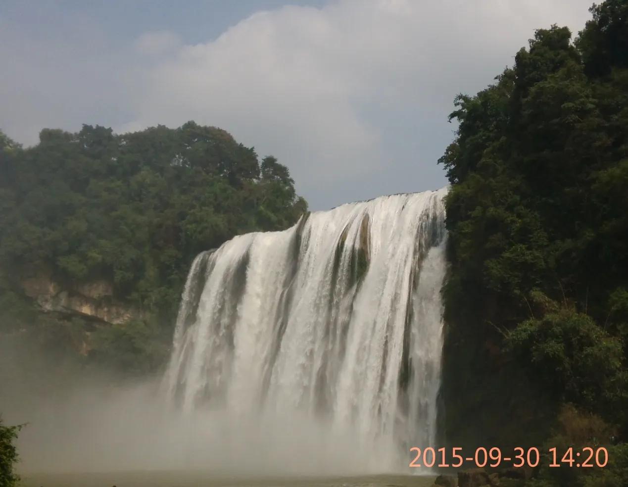 黄果树荔波小七孔苗寨镇远两日游,千户苗寨梵净山黄果树三日游