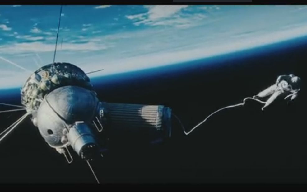 航天员有没有带上枪,苏联给宇航员配备了什么枪