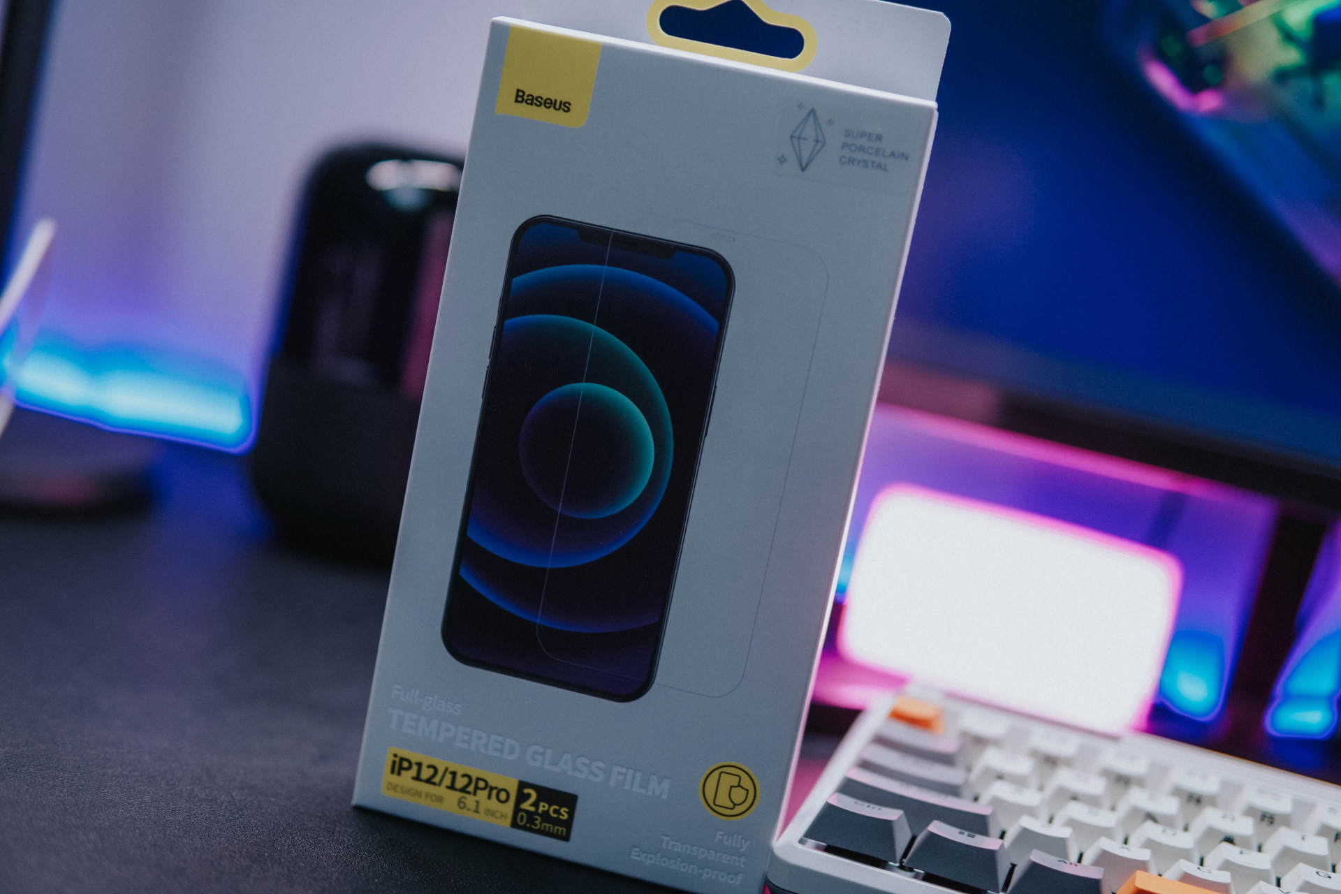 新手机自带的高清膜,倍思无尘舱钢化膜iphone11