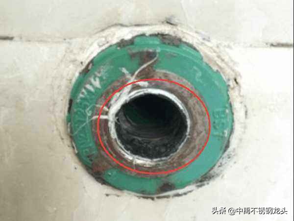 水龙头断在墙里怎么解决,水龙头断到墙里怎么办