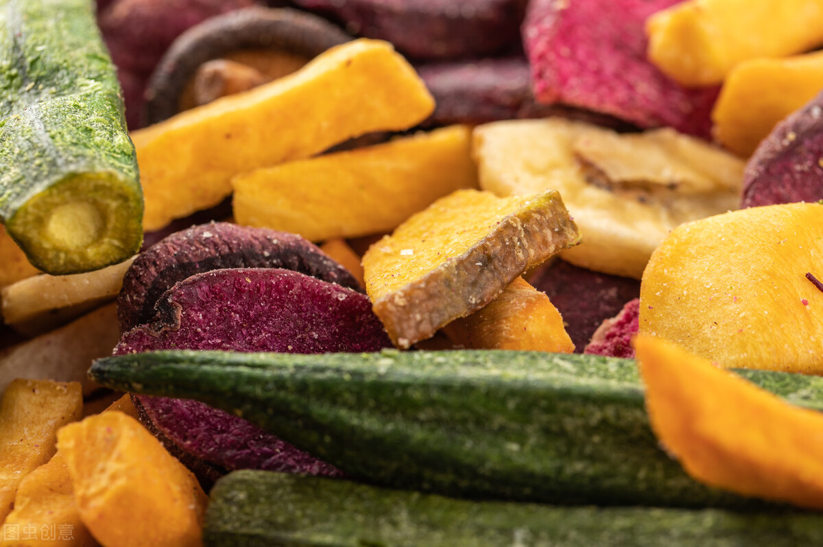 自制带皮软糯红薯干视频,自做又甜又糯的红薯干