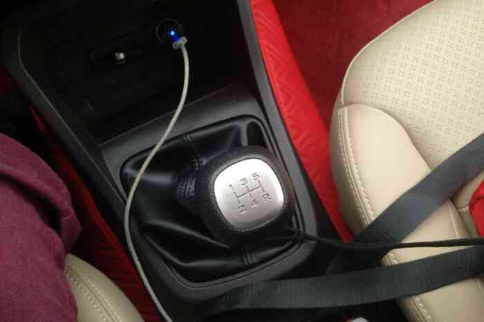 五菱宏光5年了要做什么保养,五菱宏光用车一年