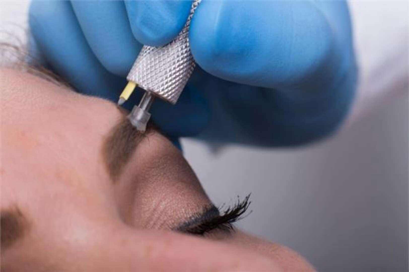 纹眉毛假不假,纹眉毛是不是纹贵的就不会变色