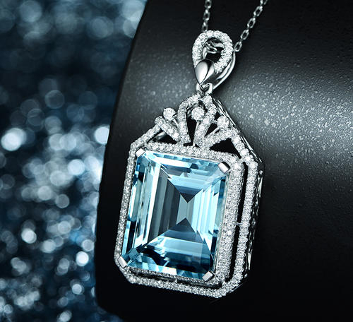 海蓝宝天然宝石,宝石级海蓝宝和普通海蓝宝