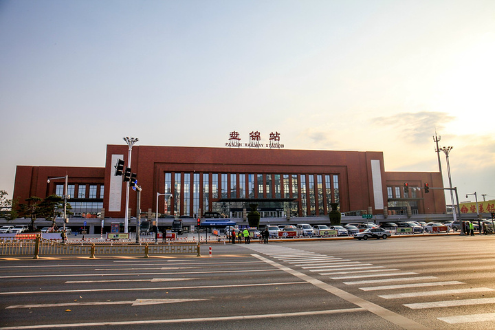 口诛笔伐频率最高的“四大名北”高铁站,有没有你家乡的无奈?