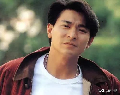 刘德华在演唱会哭的视频,刘德华演唱会失声痛哭完整版后续