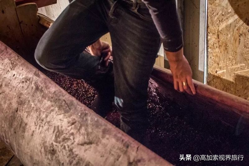 格鲁吉亚红酒怎么来的,格鲁吉亚红酒在当地贵不贵