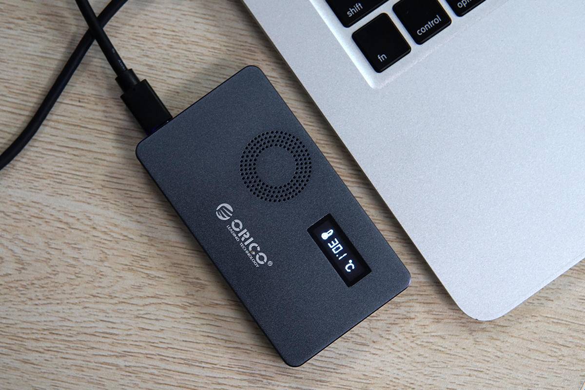 给硬盘盒装上风扇，小改变解决大问题，硬盘发热无需再忍