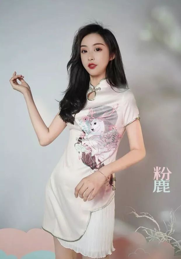 95后成都低欲望女店主：年销千万不爱豪车，最大心愿是买一台电脑