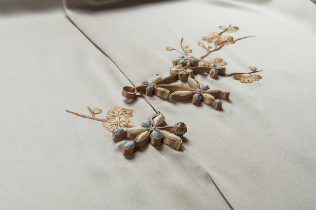 独家专访孙青锋:嫵WOO如何打破国际奢侈品牌的垄断