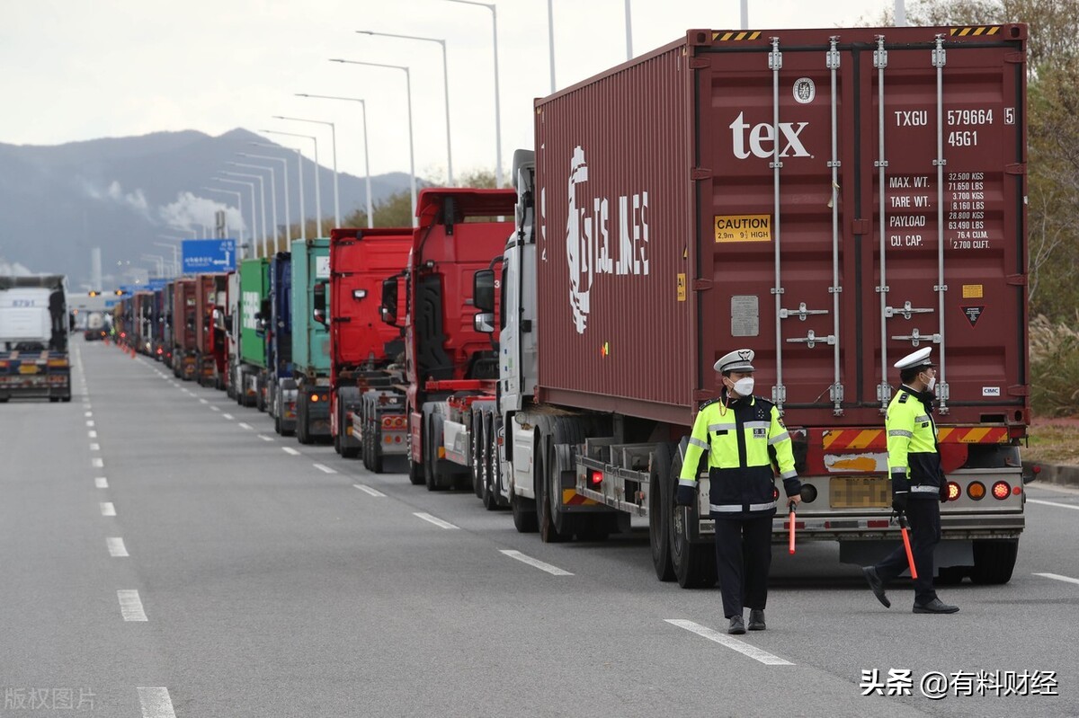 12月14日下一轮油价是涨还是跌,今天油价调整最新消息95汽油价格
