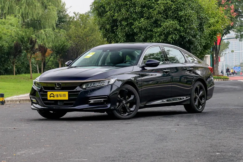 本田雅阁2.0l混动版发动机,销量反而下滑