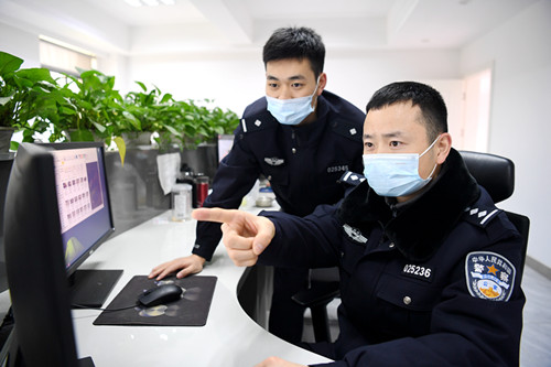 男子深夜入室盗窃被抓,男子流窜多地盗窃被抓