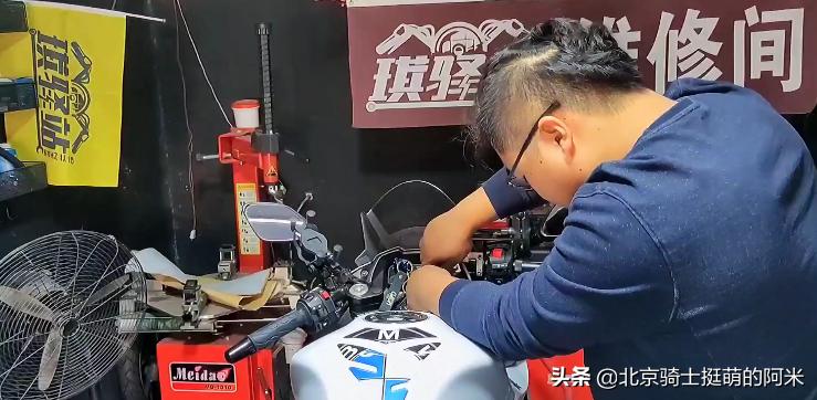 骑摩托车必要的装备都有哪些,冬季骑摩托车装备