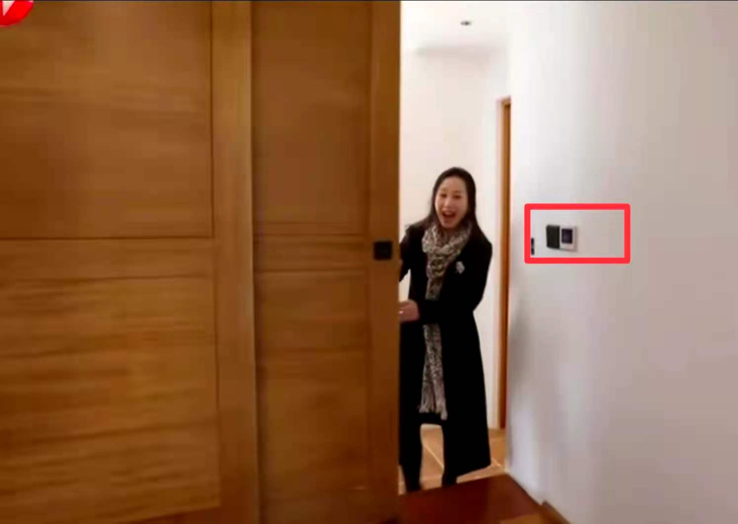 5姐妹同居养老引热议：她们为何花费400万买旧房建别墅安家？