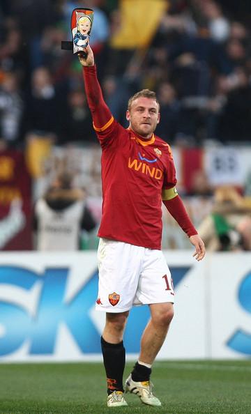 足球十大帅哥排行榜图片,世界足球十大帅哥集锦