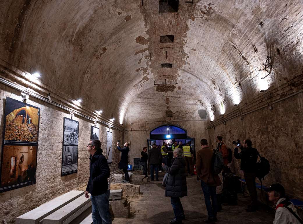 世界最神秘的十大旅游景点 (几大美妙神奇旅游胜地你值得拥有)