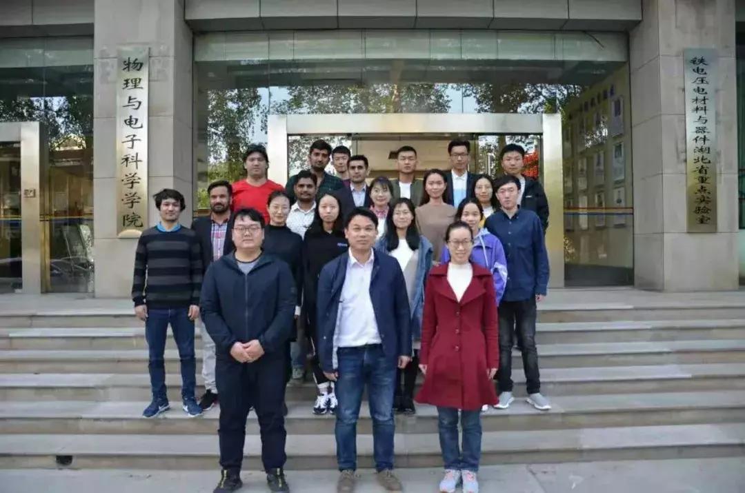 今天是你的生日，我的湖北大学！书记喊你回学校打卡