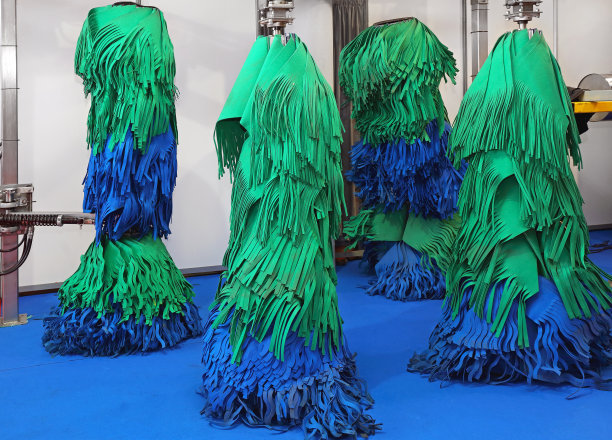 开一家汽车美容店一年能赚多少钱,东莞开汽车美容店要多少钱