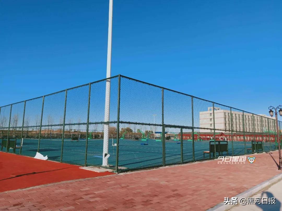 逊克第一中学,逊克县第一中学2002