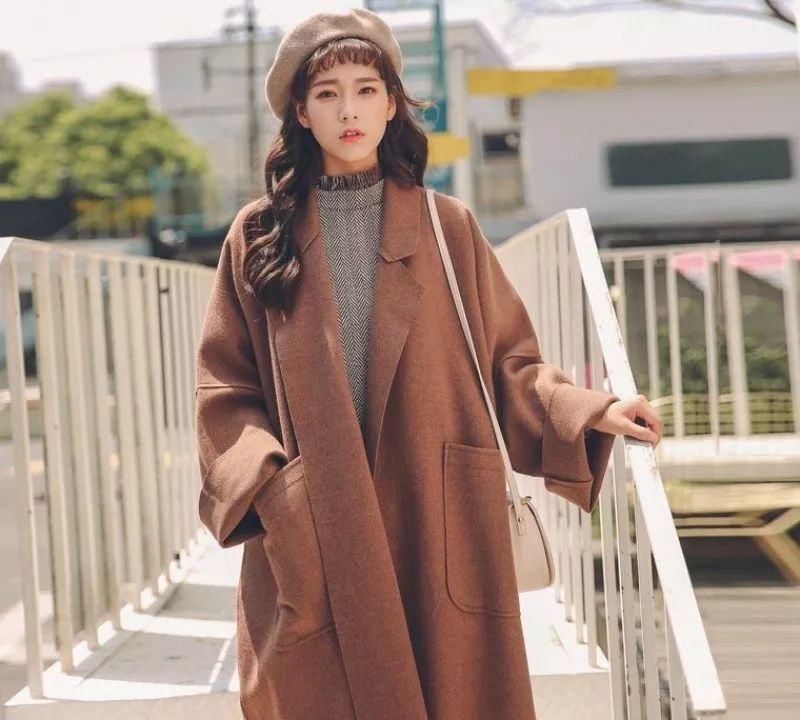 今年流行水貂绒大衣什么款式,高品质貂绒大衣穿出你的雍容华贵