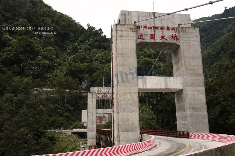 一个人的进藏之旅,一个人一台车旅游的视频