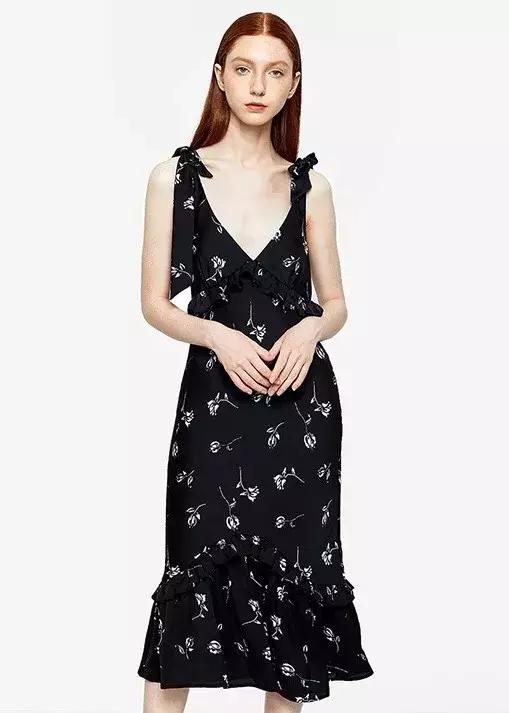 zara折扣季值得入手裙,zara这季值得入手单品