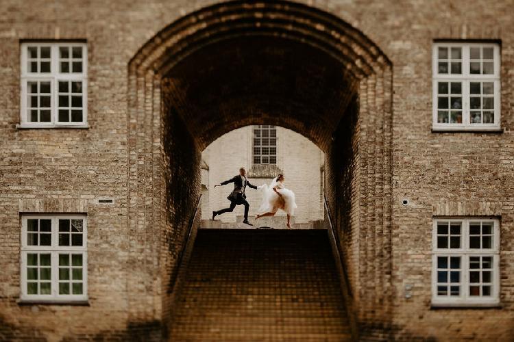 推荐10个拍婚纱照上镜的小技巧,拍婚纱照能拍好看的秘诀