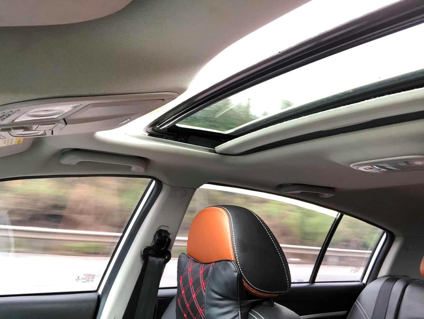 吉利rs配置及油耗,千里之外淘车怎么样