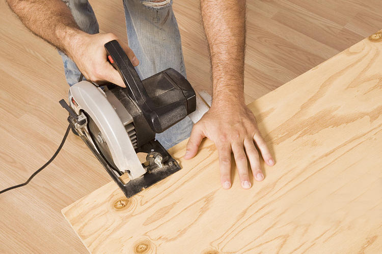 锯绝,如何购买一台好的圆锯