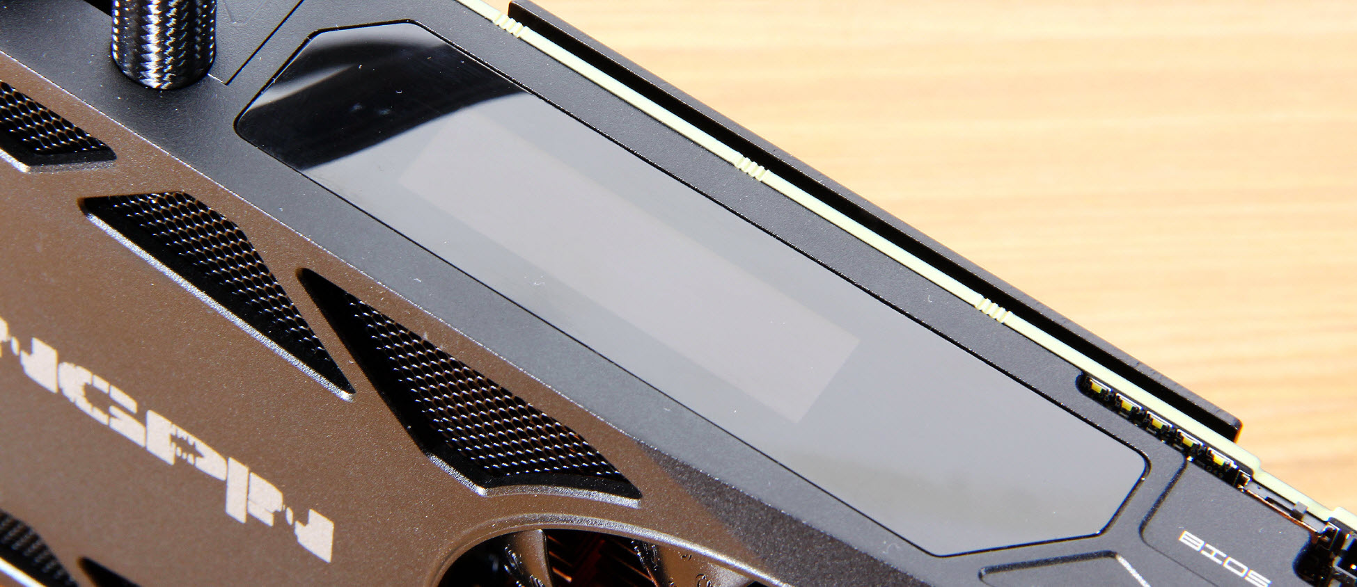 从此泡面伴余生…EVGAKINGPIN卡皇装机实录