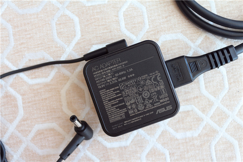 华硕roggt-ax6000路由器测评,华硕rtax56u路由器测评