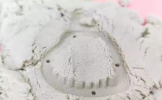 孩子怕肢体接触？孩子都需要“感官箱”，可让孩子尝试美国动力沙