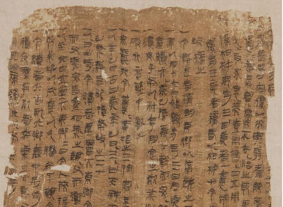 古人为啥将温和善良的鹿的角，作为中华民族龙图腾的龙角？