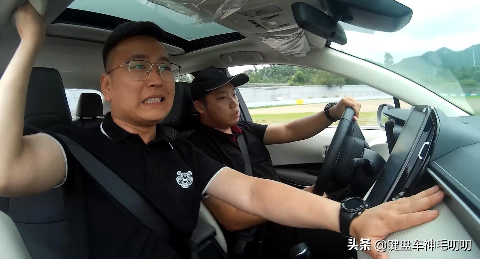 卡罗拉1.2t赛道,第十二代全新卡罗拉运动版